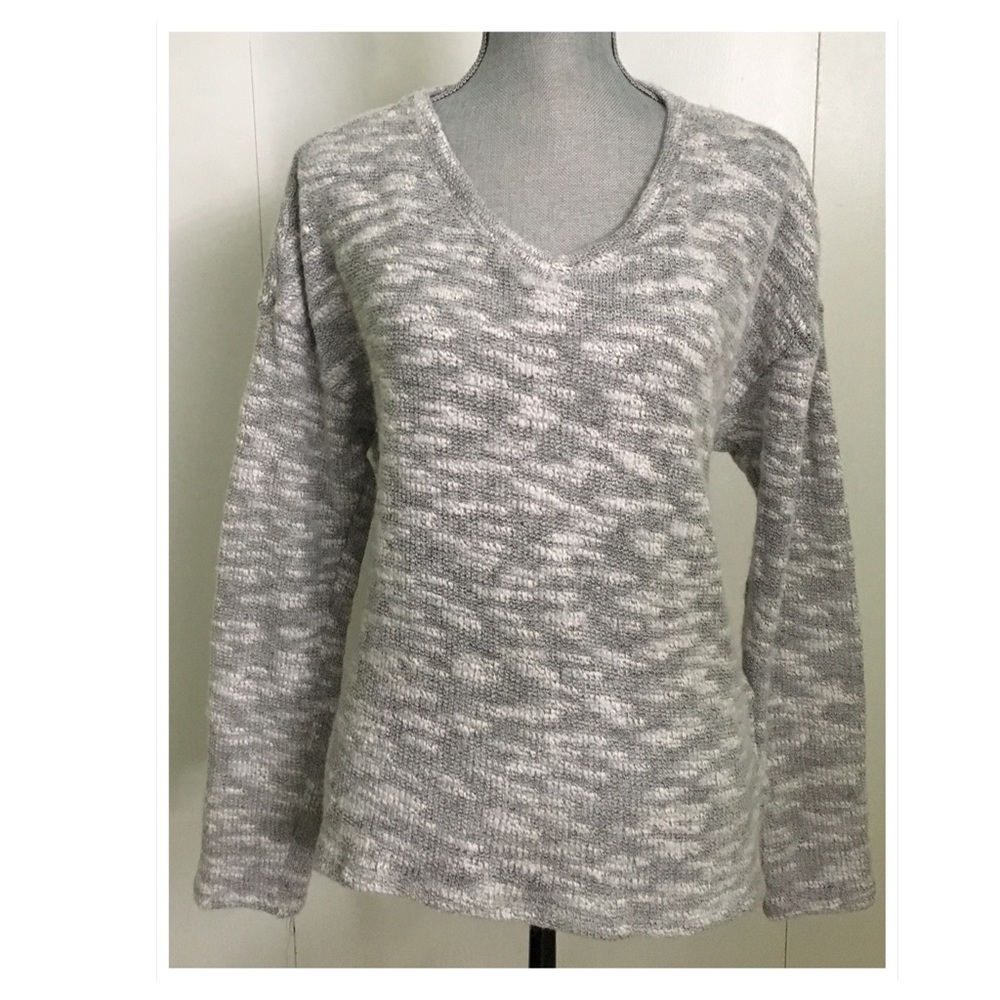 KUT from the Kloth sweater - Picture 2 of 5